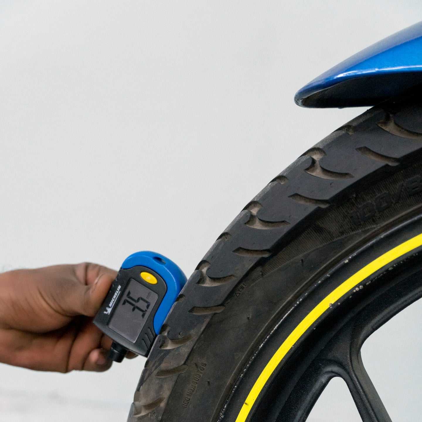 Thumb 4